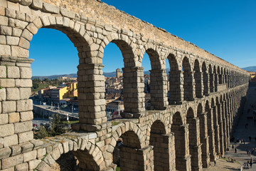 Roman aqueduct in Segovia, Castilla y Leon, Spain - obrazy, fototapety, plakaty