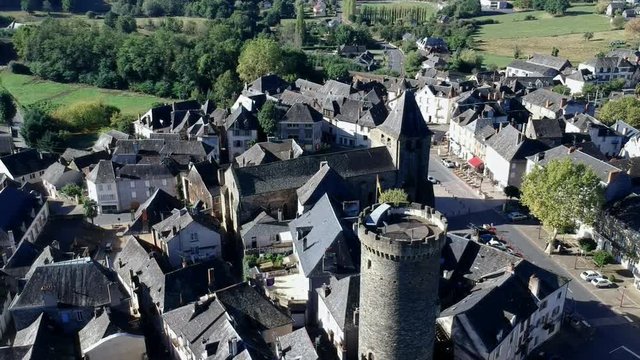 Allassac (Corr&egrave;ze, France) - Vue a&eacute;rienne du village ardoisier 