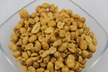 Roasted salted peanuts. 