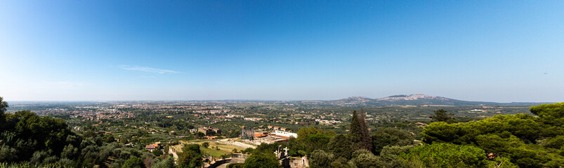 Fototapeta na wymiar View from balcony in villa d'Este