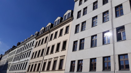 Wohnhaus Fassade Fenster Mehrfamilienhaus in Leipzig