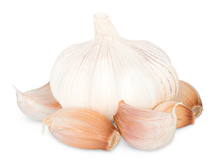 Obraz premium Isolated garlic. Raw garlic isolated on white background