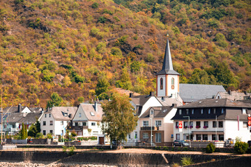 Fototapeta na wymiar Beautiful village of Kestert Germany seen from along the Rhine River