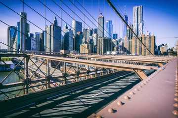 Obraz premium View of Manhattan seen from Brooklyn Bridge, New York, NY, SUA