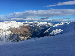 Fototapeta na wymiar Ski region Hintertux Glacier, Austria.
