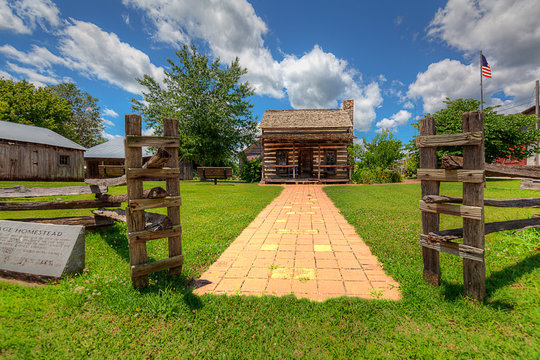 Gateway to Pioneer Log Cabin  Pioneer Heritage Homestead Doniphan Missouri   Built around 1866