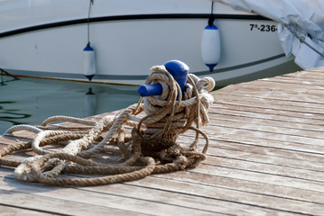 amarradero en puerto de Tarragona (Espa&ntilde;a)