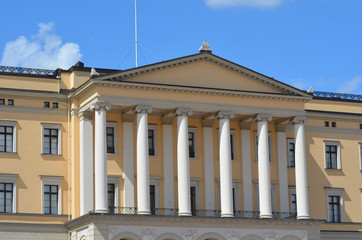 Fototapeta na wymiar View of the Oslo royal palace exterior. Oslo,Norway