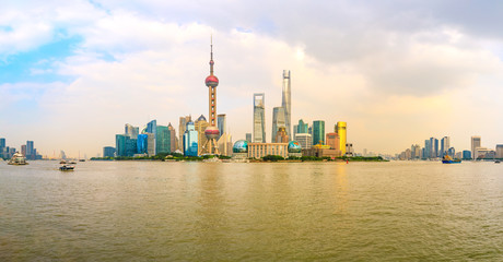 Fototapeta na wymiar Sunset beautiful city skyline and river panorama in Shanghai