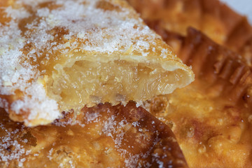 Trucha canaria, a Christmas pastry from the Canary Islands made from cabell d ' angel .
