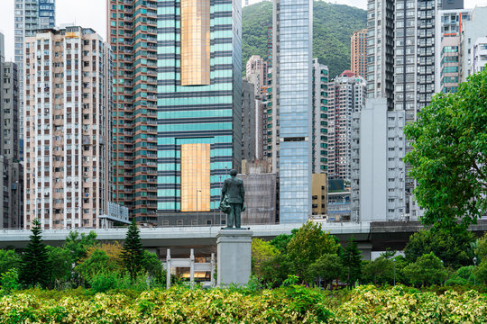 Hong Kong - Sun Yat Sen w Sheung Wan District