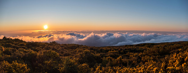 La Réunion, Cirque de Mafate Sunset over the ocean