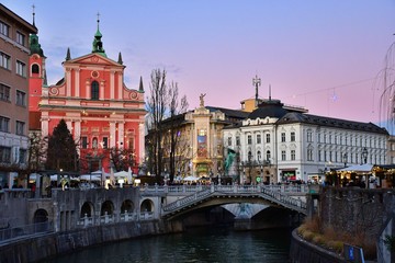 Fototapeta na wymiar Old town of Ljubljana center