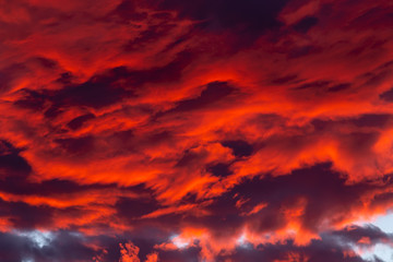Fototapeta premium Red clouds - beautiful colorful sunset