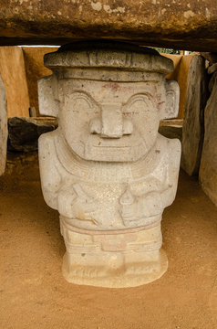 ancient sculptures fro chain UK