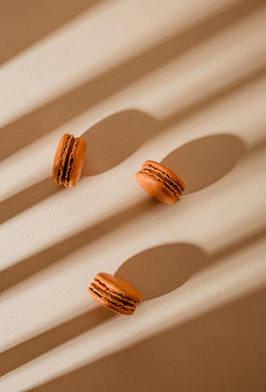 Orange macaron