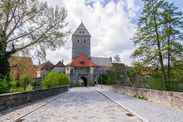Rothenburger Tor, Dinkelsbühl, Deutschland © U. Gernhoefer