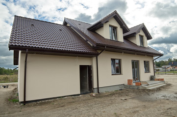 ostatnie etapy budowy domu © af-mar