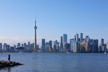 Skyline of Toronto with the iconic CN Tower, Ontario, Canada