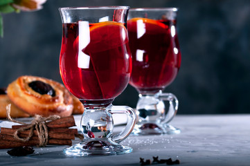 Sweet buns with figs. Fragrant baked goods with figs. Delicious pastries.