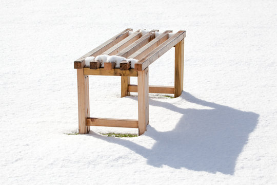snow and bench © rokacaptain