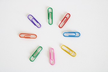 文具　クリップ　カラフル