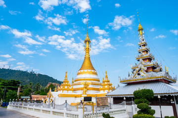Naklejka premium Wat Chong Kham, Mae Hong Son, Thailand.