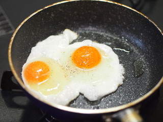 目玉焼き