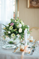wedding decor, flowers, black and gold decor, candles