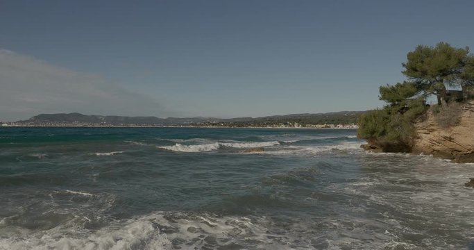 Saint-Cyr-sur-Mer. Vue sur la Ciotat depuis la Madrague et la Baie des Lecques dans le Var en Provence-Alpes-C&ocirc;te d'Azur