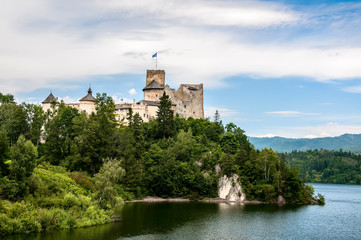 Fototapeta na wymiar Nidzica, zamek, Pieniny, Polska