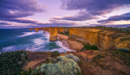Fototapeta na wymiar twelve apostles at sunrise, great ocean road in victoria, australia