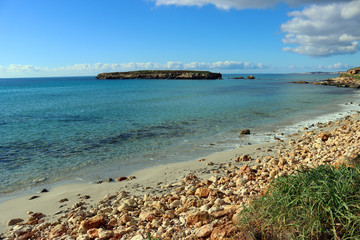 Escena de playa costa sur de Menorca