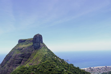 Pedra da Gávea vista do Mirante da Pedra Bonita, Rio de Janeiro