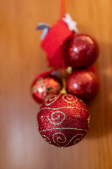 Palle colorate Alberto di Natale, per porte e ingressi, rosse, con brillantini gioiosi e spazio per messaggi