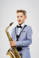 Fototapeta premium man with saxophone