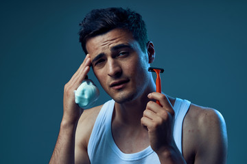 Obraz premium young man with headphones listening to music