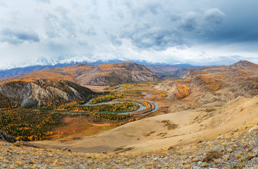 Beautiful valley of the Chuya River near the village of Aktash. Altai Republic district of Ulagan River Chuya.