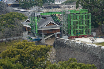 Fototapeta na wymiar 地震で被災した熊本城　修復の様子