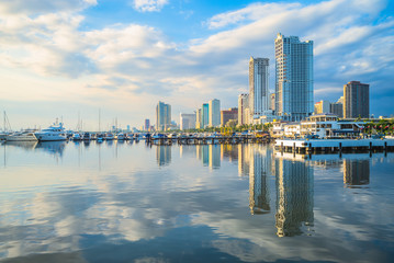 Port of Manila at manila bay, philippines - obrazy, fototapety, plakaty