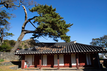 traditional korea house