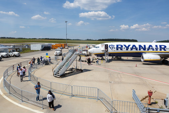 Ryanair Boeing B737-800 Airplane Frankfurt Hahn Airport