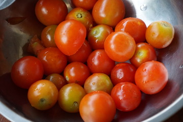 tomatoes in a bowl