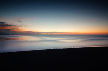 sunset and sunrise is the beauty of nature that is at the end of the night and evening gives the perfect color to the sky so that the clouds look beautiful to look at.