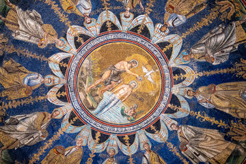 Mosaici del Battistero Neoniano, Ravenna