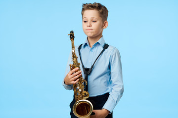 man playing the saxophone