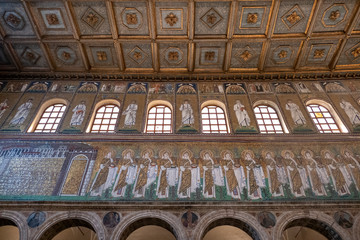 Fototapeta na wymiar Sant'Apollinare Nuovo, Ravenna