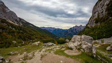 Triglav Nationalpark Slowenien, Aussicht auf die bergige Landschaft 