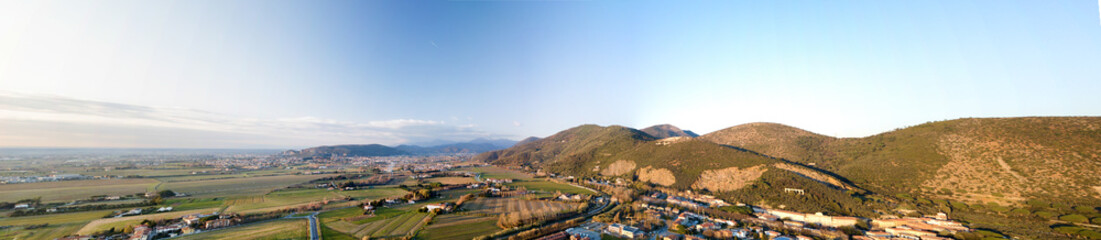 Fototapeta na wymiar Panoramic aerial view of the hills in Tuscany