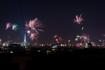 Neujahrs Feuerwerk &uuml;ber Wien